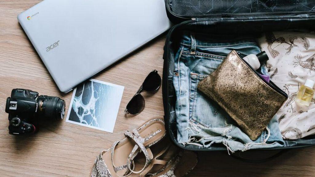 travel-blogger
