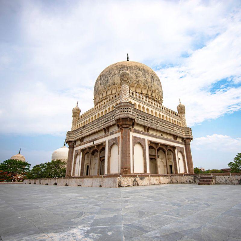 Qutub Shahi Tomb
