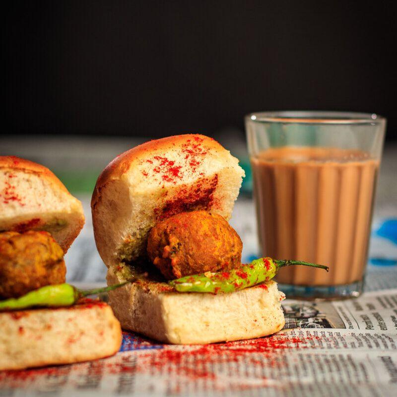 Vada Pav & Chai