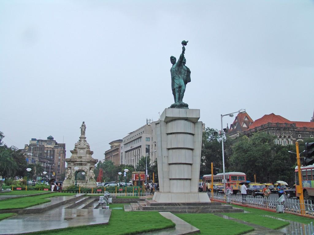 hutatma chowk