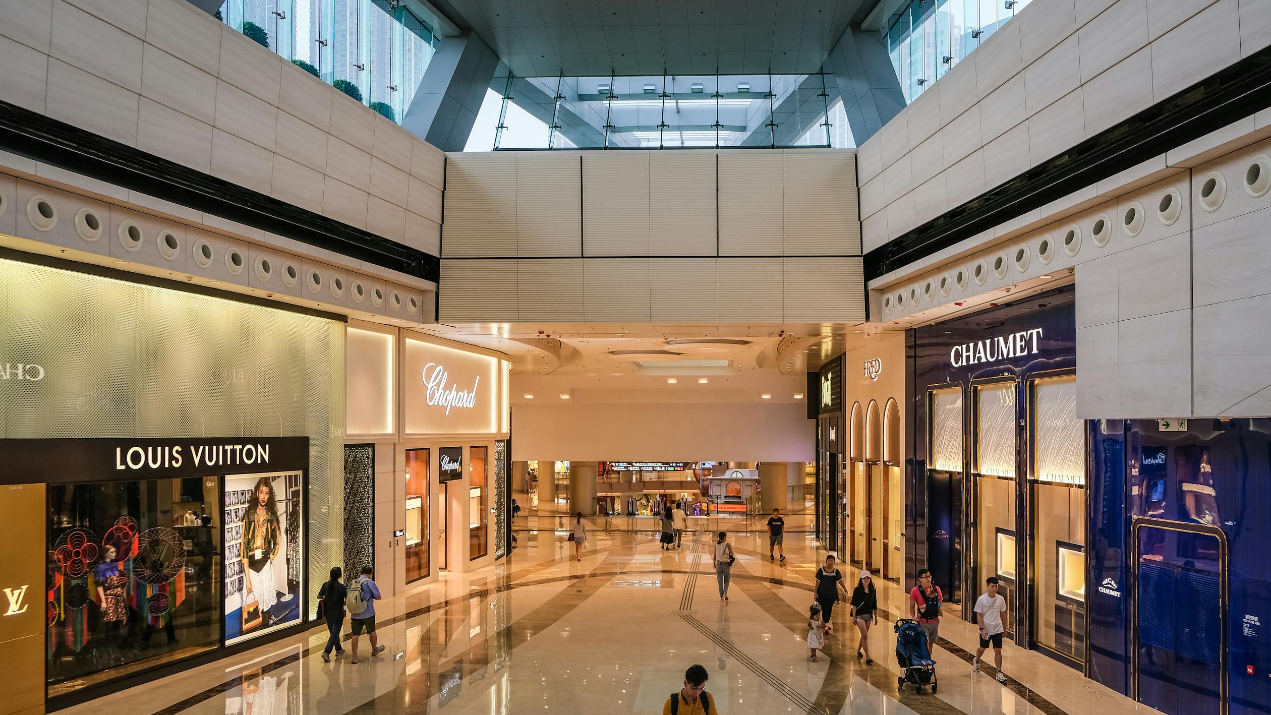 A list of top shopping malls to visit in Mumbai