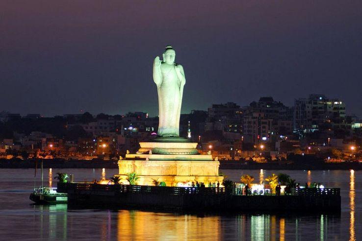  Necklace Road and Hussain Sagar Lake
